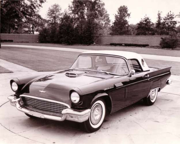 1957 Ford  Thunderbird